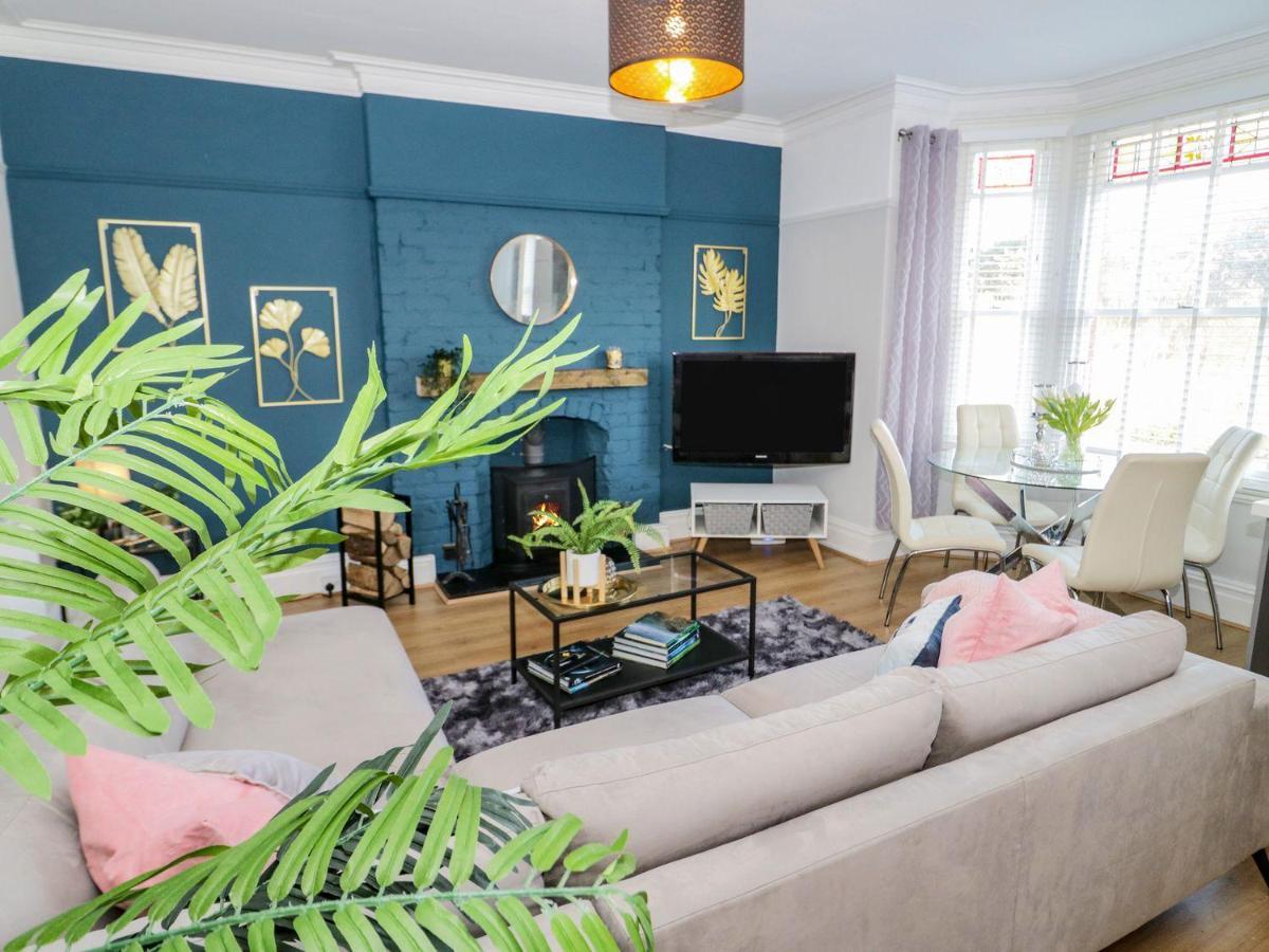 Cadnant Park Maisonette คอนวี ภายนอก รูปภาพ