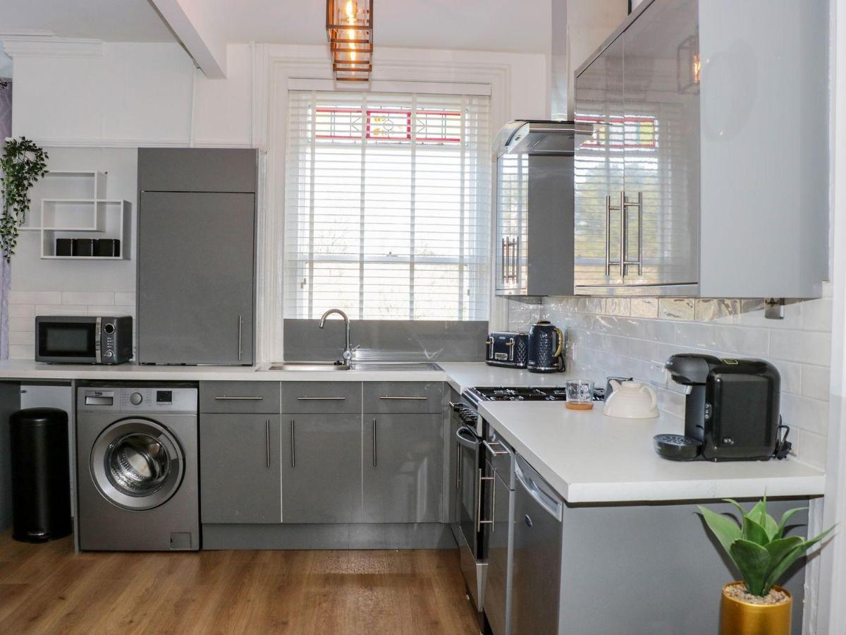 Cadnant Park Maisonette คอนวี ภายนอก รูปภาพ
