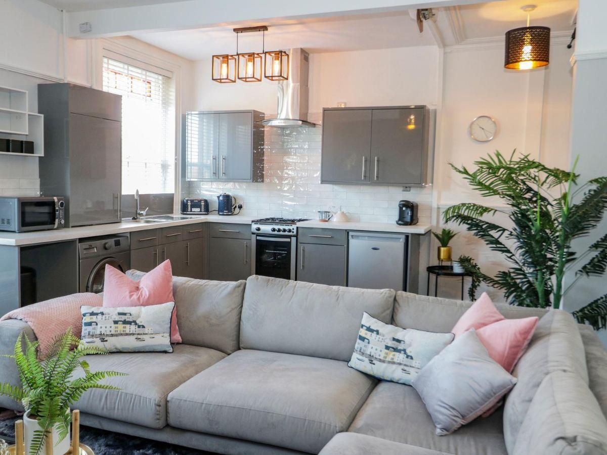 Cadnant Park Maisonette คอนวี ภายนอก รูปภาพ