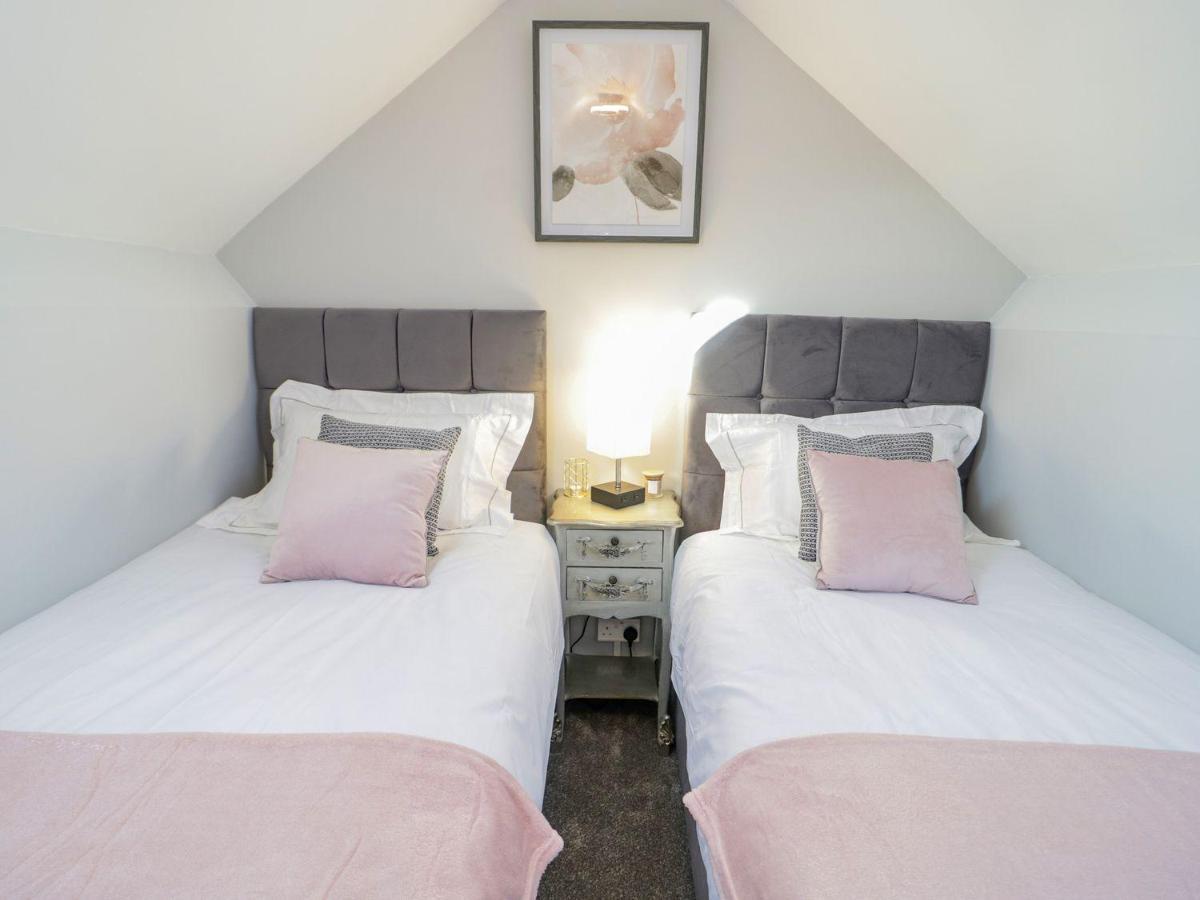 Cadnant Park Maisonette คอนวี ภายนอก รูปภาพ